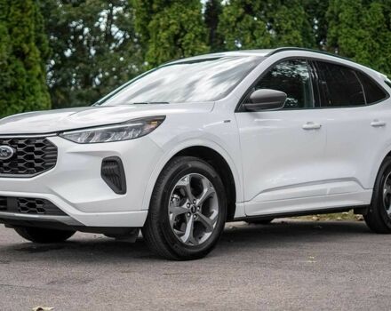 Білий Форд Ескейп, об'ємом двигуна 1.5 л та пробігом 28 тис. км за 10100 $, фото 2 на Automoto.ua