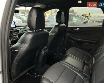 Белый Форд Эскейп, объемом двигателя 2.5 л и пробегом 28 тыс. км за 26600 $, фото 15 на Automoto.ua