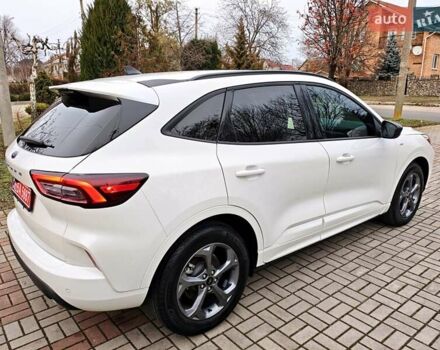 Білий Форд Ескейп, об'ємом двигуна 1.5 л та пробігом 17 тис. км за 22000 $, фото 20 на Automoto.ua