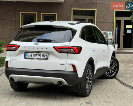 Білий Форд Ескейп, об'ємом двигуна 2.5 л та пробігом 120 тис. км за 26900 $, фото 12 на Automoto.ua