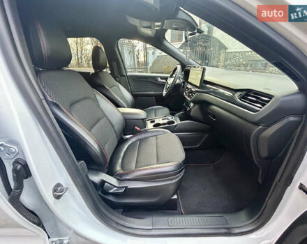 Білий Форд Ескейп, об'ємом двигуна 1.5 л та пробігом 14 тис. км за 19800 $, фото 15 на Automoto.ua