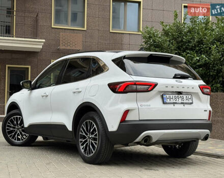 Білий Форд Ескейп, об'ємом двигуна 2.5 л та пробігом 120 тис. км за 26900 $, фото 17 на Automoto.ua