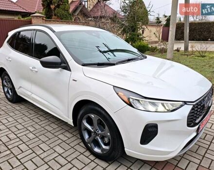 Білий Форд Ескейп, об'ємом двигуна 1.5 л та пробігом 17 тис. км за 22000 $, фото 8 на Automoto.ua