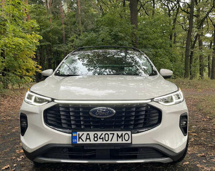 Білий Форд Ескейп, об'ємом двигуна 2.5 л та пробігом 10 тис. км за 32700 $, фото 4 на Automoto.ua
