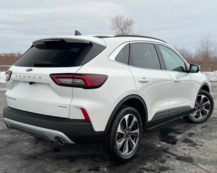 Білий Форд Ескейп, об'ємом двигуна 2 л та пробігом 27 тис. км за 9200 $, фото 4 на Automoto.ua
