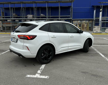 Белый Форд Эскейп, объемом двигателя 1.5 л и пробегом 31 тыс. км за 24500 $, фото 3 на Automoto.ua