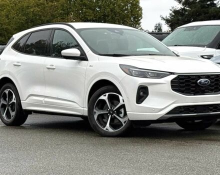 Белый Форд Эскейп, объемом двигателя 2 л и пробегом 14 тыс. км за 6000 $, фото 2 на Automoto.ua