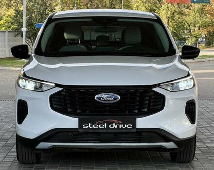 Белый Форд Эскейп, объемом двигателя 1.5 л и пробегом 9 тыс. км за 22999 $, фото 1 на Automoto.ua