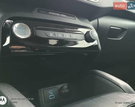 Белый Форд Эскейп, объемом двигателя 1.5 л и пробегом 78 тыс. км за 19300 $, фото 29 на Automoto.ua