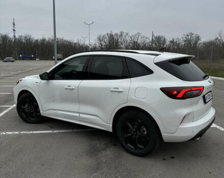 Белый Форд Эскейп, объемом двигателя 1.5 л и пробегом 31 тыс. км за 24500 $, фото 5 на Automoto.ua