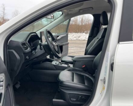 Білий Форд Ескейп, об'ємом двигуна 2 л та пробігом 27 тис. км за 9200 $, фото 8 на Automoto.ua