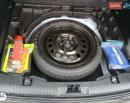 Белый Форд Эскейп, объемом двигателя 1.5 л и пробегом 78 тыс. км за 19300 $, фото 26 на Automoto.ua