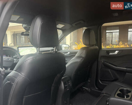 Белый Форд Эскейп, объемом двигателя 1.5 л и пробегом 7 тыс. км за 24000 $, фото 18 на Automoto.ua