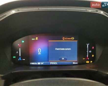 Белый Форд Эскейп, объемом двигателя 2.5 л и пробегом 27 тыс. км за 9300 $, фото 8 на Automoto.ua