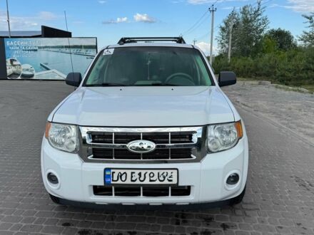 Білий Форд Ескейп, об'ємом двигуна 2.5 л та пробігом 418 тис. км за 7500 $, фото 1 на Automoto.ua
