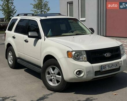 Білий Форд Ескейп, об'ємом двигуна 3 л та пробігом 279 тис. км за 7700 $, фото 1 на Automoto.ua