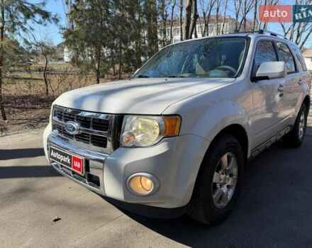Белый Форд Эскейп, объемом двигателя 3 л и пробегом 170 тыс. км за 10990 $, фото 1 на Automoto.ua