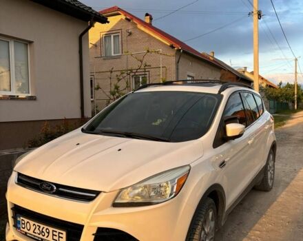 Білий Форд Ескейп, об'ємом двигуна 2 л та пробігом 166 тис. км за 11700 $, фото 1 на Automoto.ua