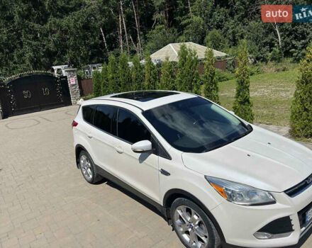 Білий Форд Ескейп, об'ємом двигуна 1.6 л та пробігом 250 тис. км за 10500 $, фото 1 на Automoto.ua