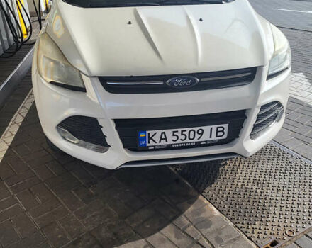 Белый Форд Эскейп, объемом двигателя 1.6 л и пробегом 297 тыс. км за 10000 $, фото 1 на Automoto.ua