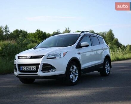 Білий Форд Ескейп, об'ємом двигуна 1.6 л та пробігом 207 тис. км за 9300 $, фото 1 на Automoto.ua