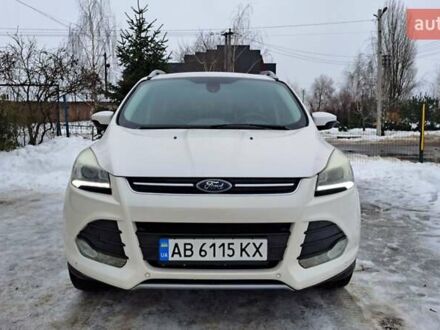 Белый Форд Эскейп, объемом двигателя 2 л и пробегом 240 тыс. км за 11900 $, фото 1 на Automoto.ua