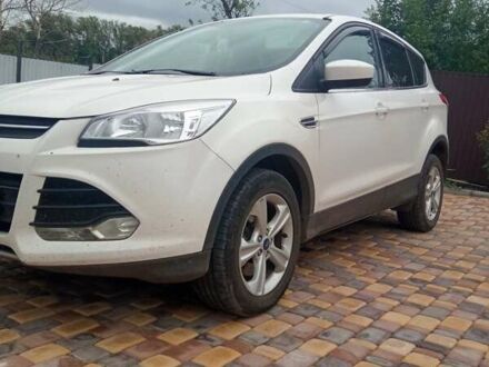 Форд Эскейп 2013 в Виннице на Automoto.ua Белый Форд Эскейп, объемом двигателя 0 л и пробегом 110 тыс. км за 10250 $, фото 1 на Automoto.ua