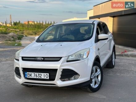 Білий Форд Ескейп, об'ємом двигуна 1.6 л та пробігом 203 тис. км за 8700 $, фото 1 на Automoto.ua