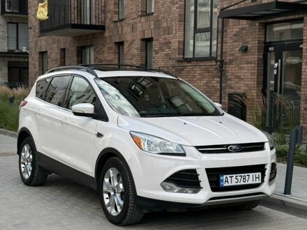 Белый Форд Эскейп, объемом двигателя 2 л и пробегом 180 тыс. км за 10499 $, фото 1 на Automoto.ua
