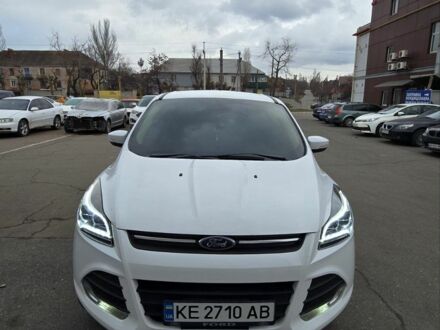 Форд Эскейп 2014 в Кривом Роге на Automoto.ua Белый Форд Эскейп, объемом двигателя 2.5 л и пробегом 156 тыс. км за 14700 $, фото 1 на Automoto.ua