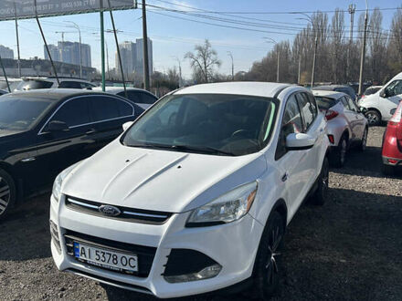 Форд Эскейп 2014 в Киеве на Automoto.ua Белый Форд Эскейп, объемом двигателя 1.6 л и пробегом 277 тыс. км за 8800 $, фото 1 на Automoto.ua