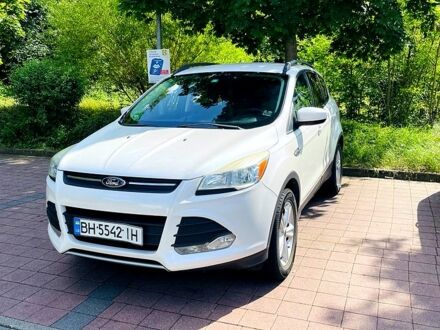 Белый Форд Эскейп, объемом двигателя 2 л и пробегом 99 тыс. км за 12900 $, фото 1 на Automoto.ua