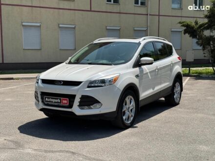 Форд Эскейп 2014 в Запорожье на Automoto.ua Белый Форд Эскейп, объемом двигателя 2 л и пробегом 150 тыс. км за 13990 $, фото 1 на Automoto.ua