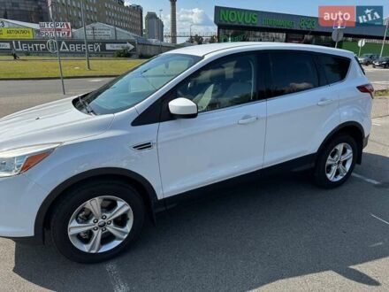Білий Форд Ескейп, об'ємом двигуна 1.6 л та пробігом 206 тис. км за 13000 $, фото 1 на Automoto.ua