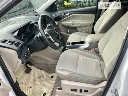 Білий Форд Ескейп, об'ємом двигуна 1.6 л та пробігом 162 тис. км за 10999 $, фото 1 на Automoto.ua