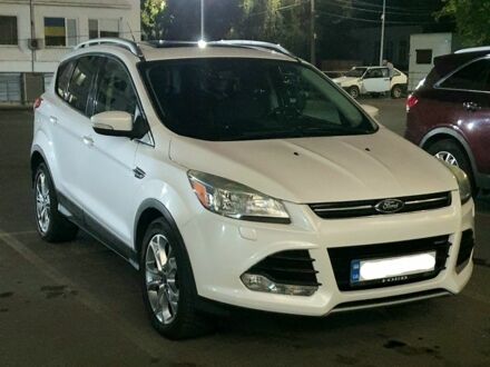 Форд Эскейп 2014 в Черкассах на Automoto.ua Белый Форд Эскейп, объемом двигателя 1.6 л и пробегом 219 тыс. км за 12200 $, фото 1 на Automoto.ua
