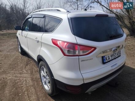 Білий Форд Ескейп, об'ємом двигуна 2 л та пробігом 184 тис. км за 15500 $, фото 1 на Automoto.ua