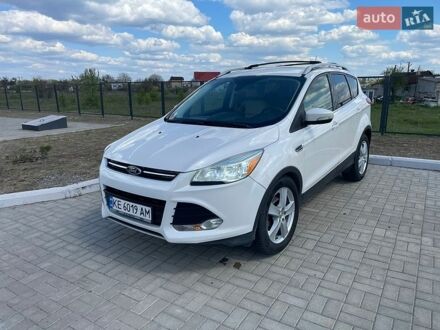 Белый Форд Эскейп, объемом двигателя 1.6 л и пробегом 225 тыс. км за 9500 $, фото 1 на Automoto.ua