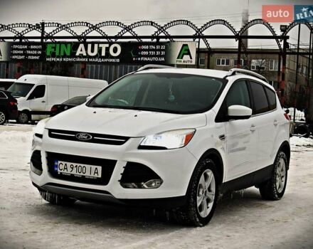 Белый Форд Эскейп, объемом двигателя 1.6 л и пробегом 213 тыс. км за 9500 $, фото 1 на Automoto.ua