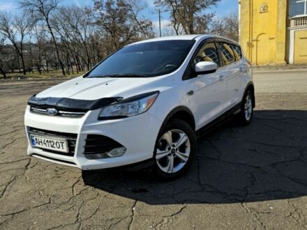 Форд Эскейп 2014 в Краматорске на Automoto.ua Белый Форд Эскейп, объемом двигателя 1.6 л и пробегом 119 тыс. км за 12500 $, фото 1 на Automoto.ua