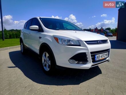Білий Форд Ескейп, об'ємом двигуна 1.6 л та пробігом 180 тис. км за 10500 $, фото 1 на Automoto.ua