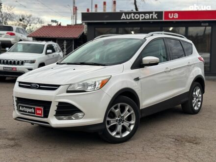 Форд Эскейп 2015 в Виннице на Automoto.ua Белый Форд Эскейп, объемом двигателя 2 л и пробегом 277 тыс. км за 12890 $, фото 1 на Automoto.ua
