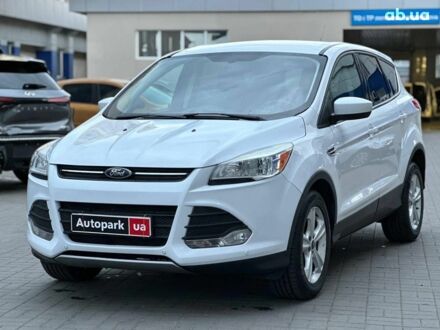 Форд Эскейп 2015 в Одессе на Automoto.ua Белый Форд Эскейп, объемом двигателя 2.5 л и пробегом 177 тыс. км за 11990 $, фото 1 на Automoto.ua