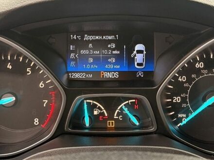 Білий Форд Ескейп, об'ємом двигуна 2 л та пробігом 129 тис. км за 13500 $, фото 1 на Automoto.ua