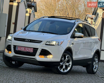 Белый Форд Эскейп, объемом двигателя 2 л и пробегом 161 тыс. км за 11950 $, фото 1 на Automoto.ua