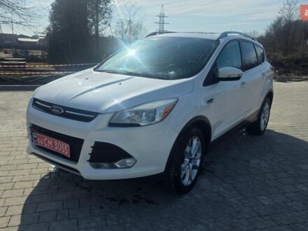 Белый Форд Эскейп, объемом двигателя 1.6 л и пробегом 144 тыс. км за 10500 $, фото 1 на Automoto.ua