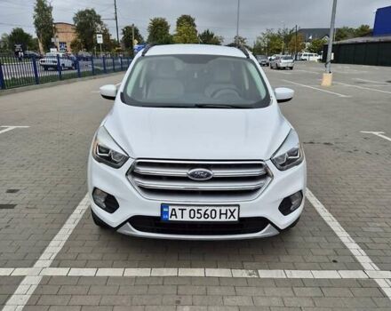 Білий Форд Ескейп, об'ємом двигуна 2 л та пробігом 108 тис. км за 14200 $, фото 1 на Automoto.ua
