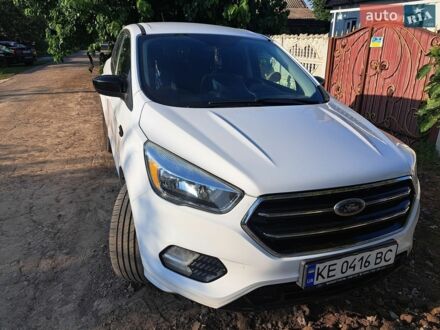 Білий Форд Ескейп, об'ємом двигуна 1.5 л та пробігом 156 тис. км за 9999 $, фото 1 на Automoto.ua