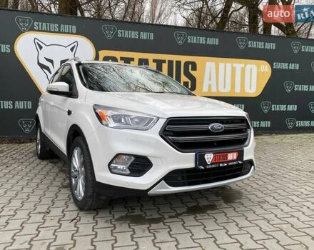 Белый Форд Эскейп, объемом двигателя 2 л и пробегом 82 тыс. км за 15300 $, фото 1 на Automoto.ua