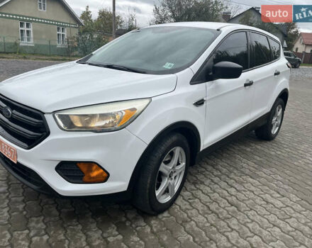Білий Форд Ескейп, об'ємом двигуна 2.5 л та пробігом 142 тис. км за 12500 $, фото 1 на Automoto.ua